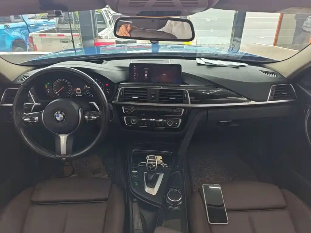BMW 3 Series — фото 10