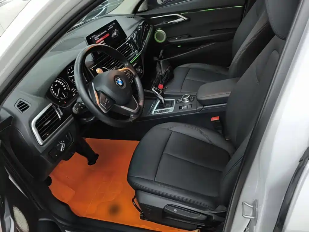 BMW 1 Series — фото 15