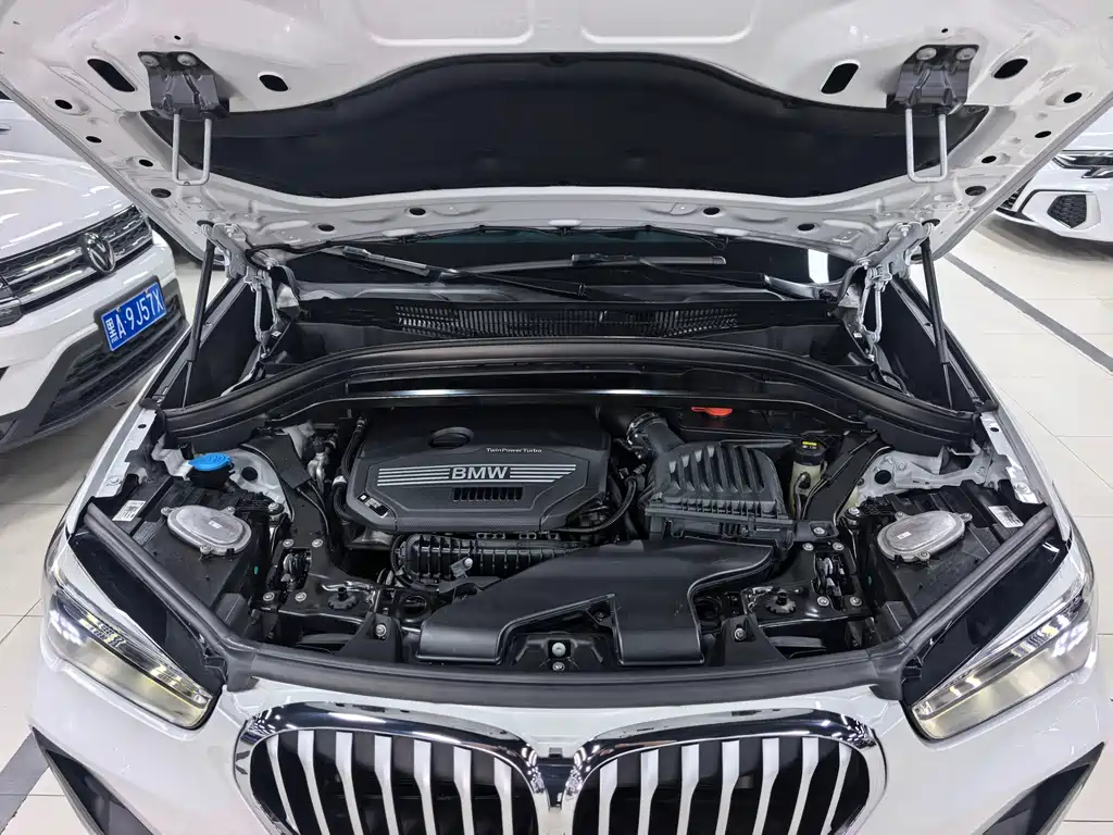BMW X1 — фото 19