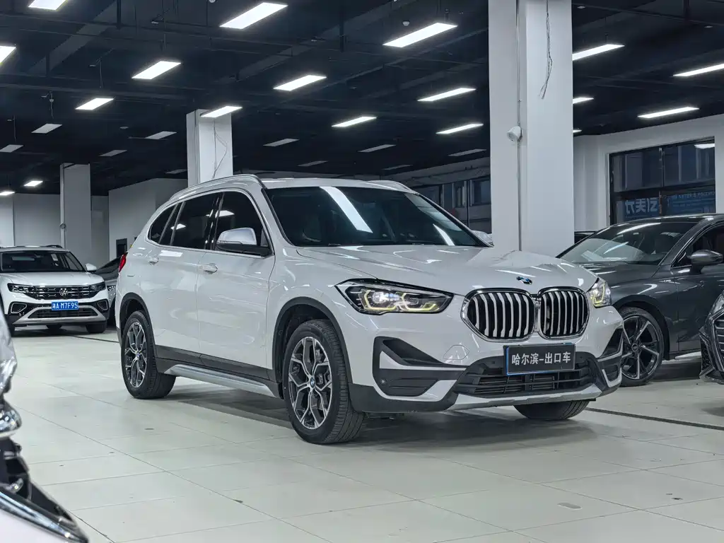 BMW X1 — фото 3