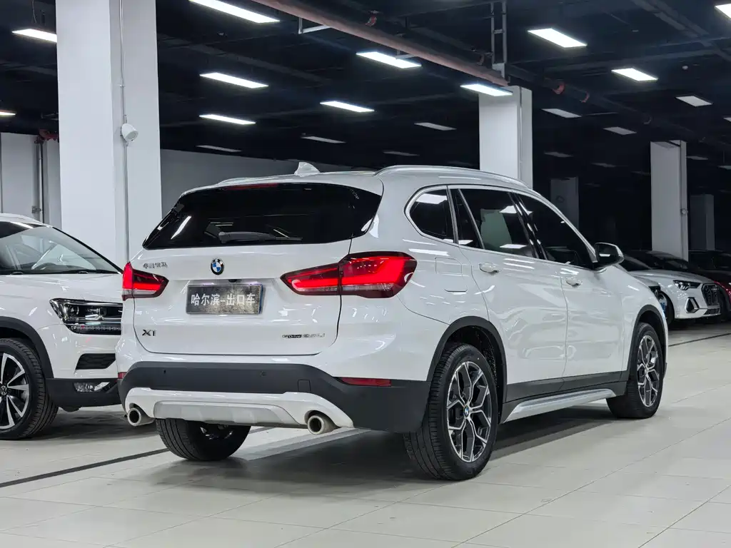 BMW X1 — фото 24