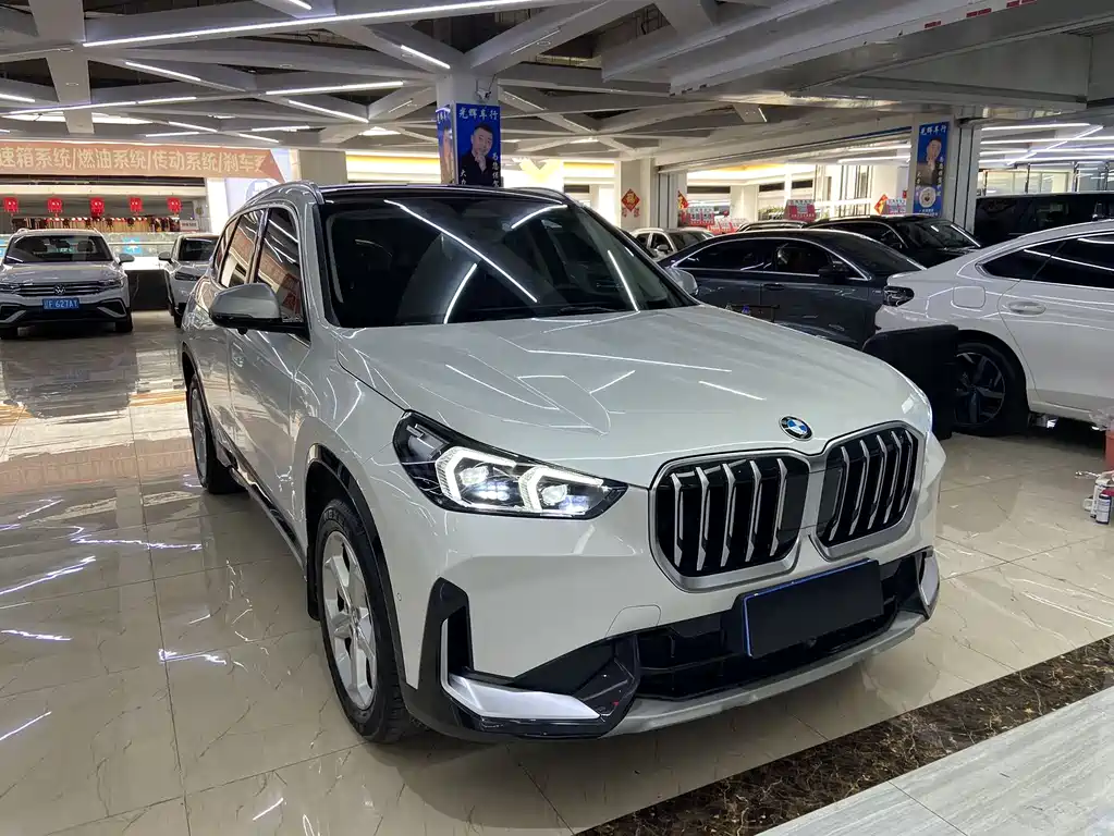 BMW X1 — фото 3