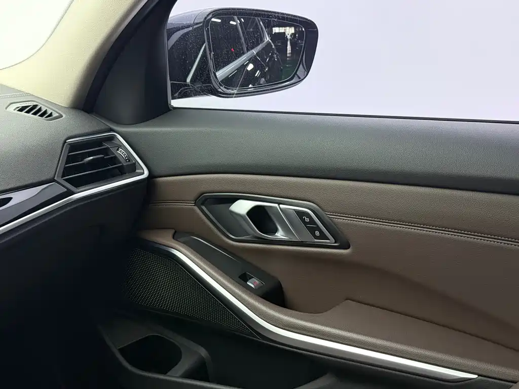 BMW 3 Series — фото 11