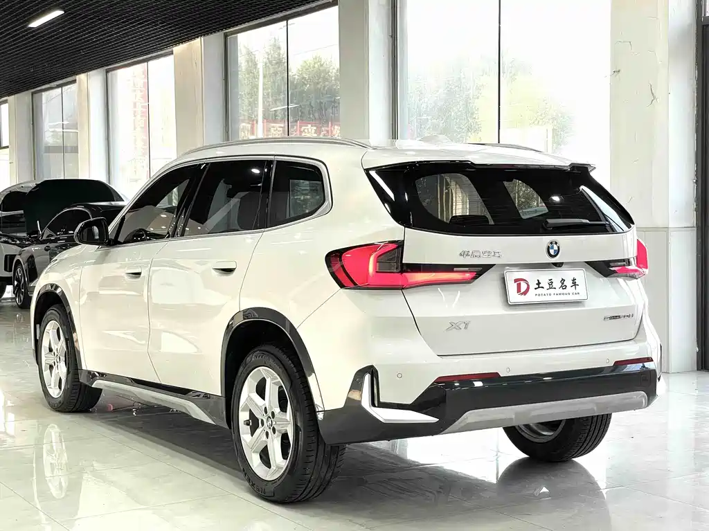BMW X1 — фото 4