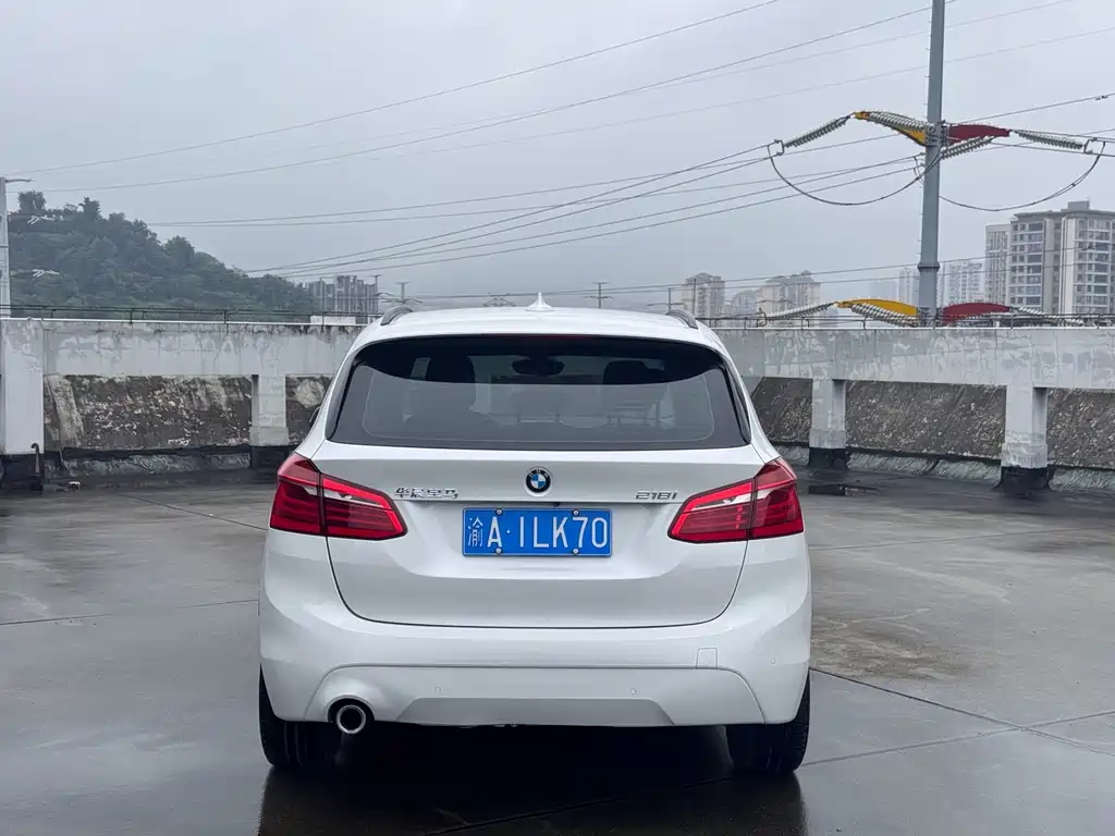 BMW 2 Series Active Tourer — фото 5