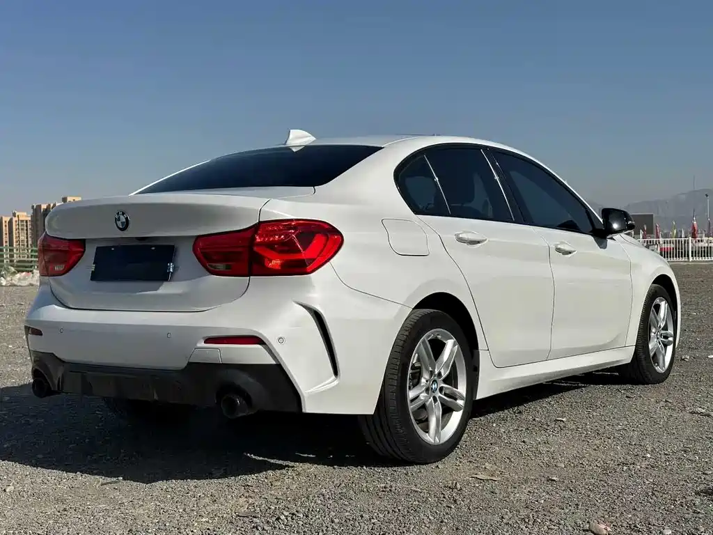 BMW 1 Series — фото 6