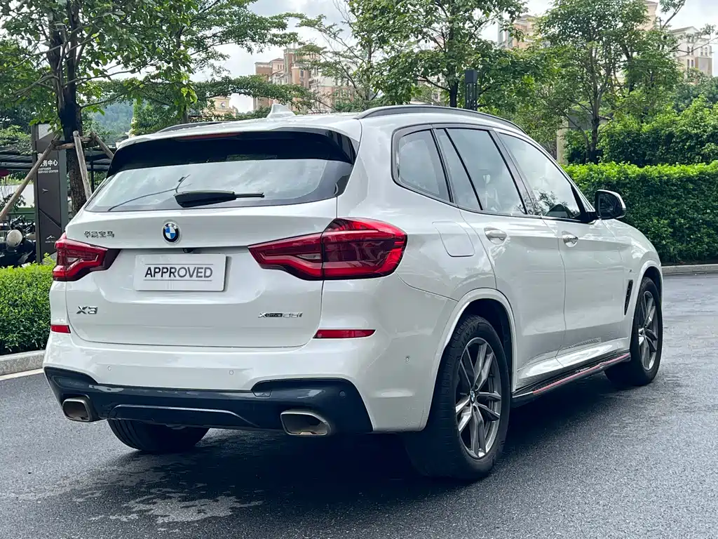 BMW X3 — фото 5