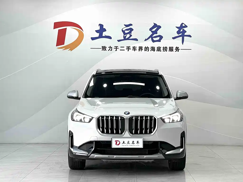BMW X1 — фото 2