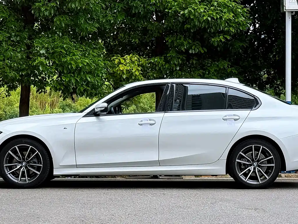 BMW 3 Series — фото 3