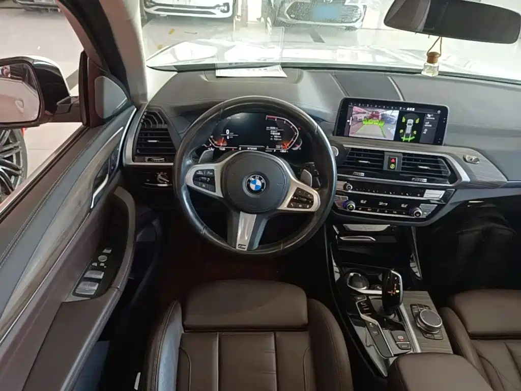 BMW X3 — фото 11