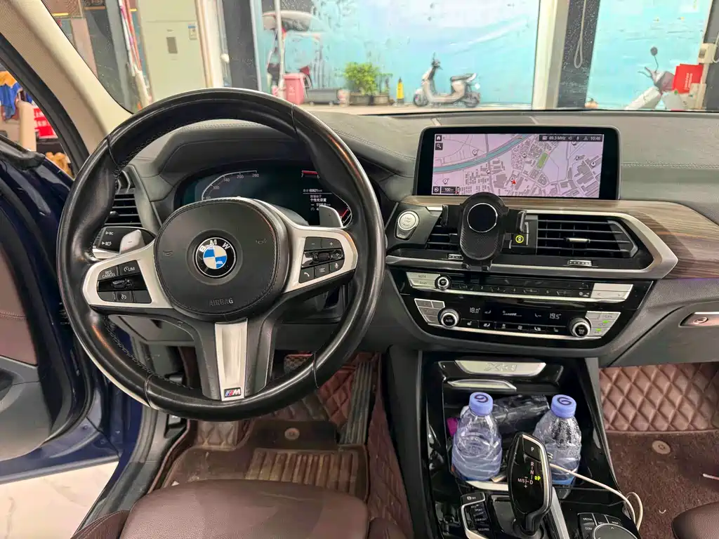 BMW X3 — фото 21