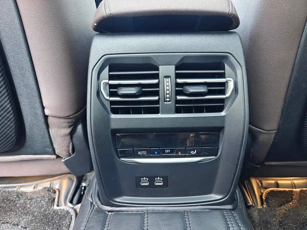 BMW 3 Series — фото 10