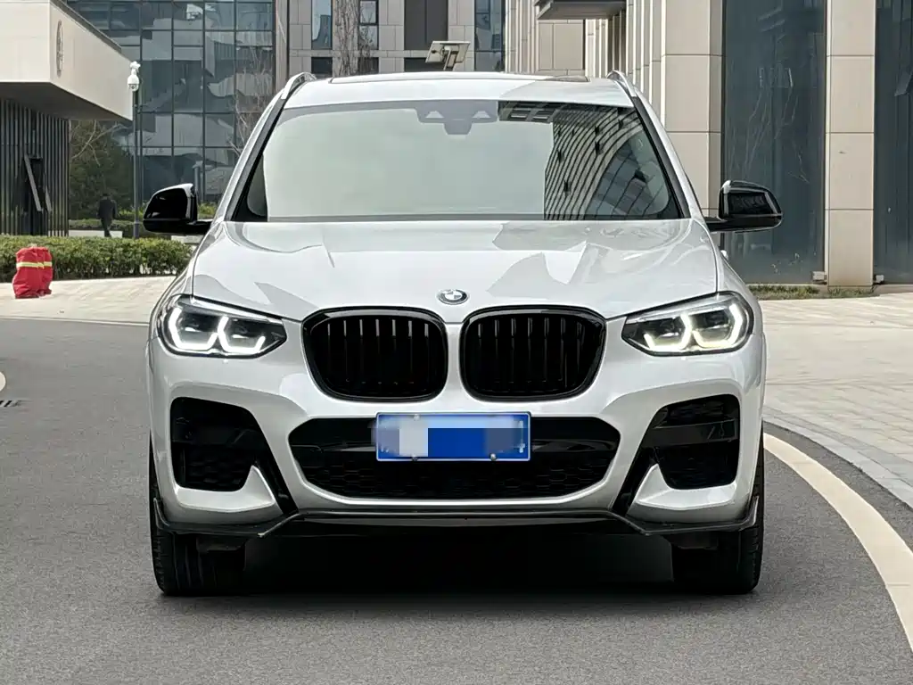BMW X3 — фото 2