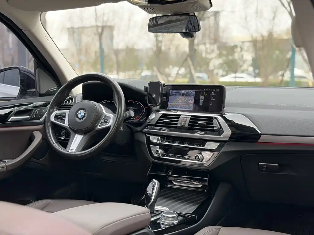 BMW X3 — фото 13