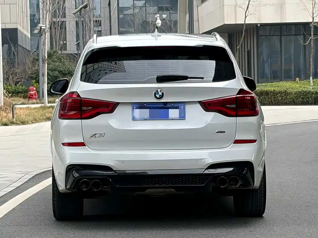 BMW X3 — фото 5