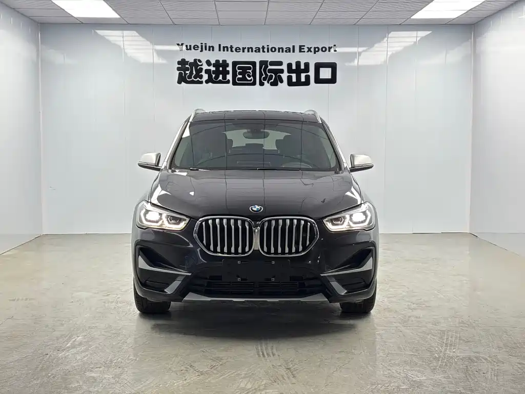 BMW X1 — фото 2