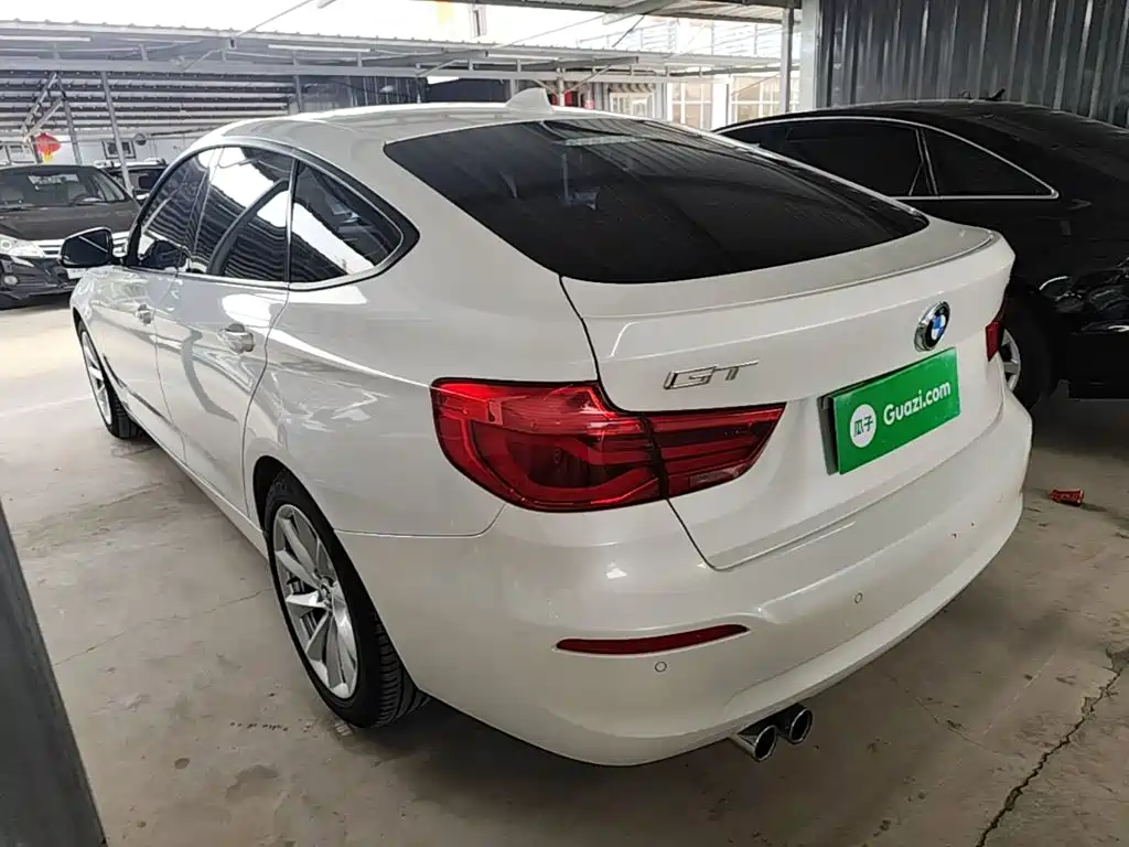 BMW 3 Series GT — фото 5