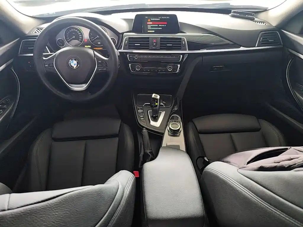 BMW 3 Series GT — фото 10