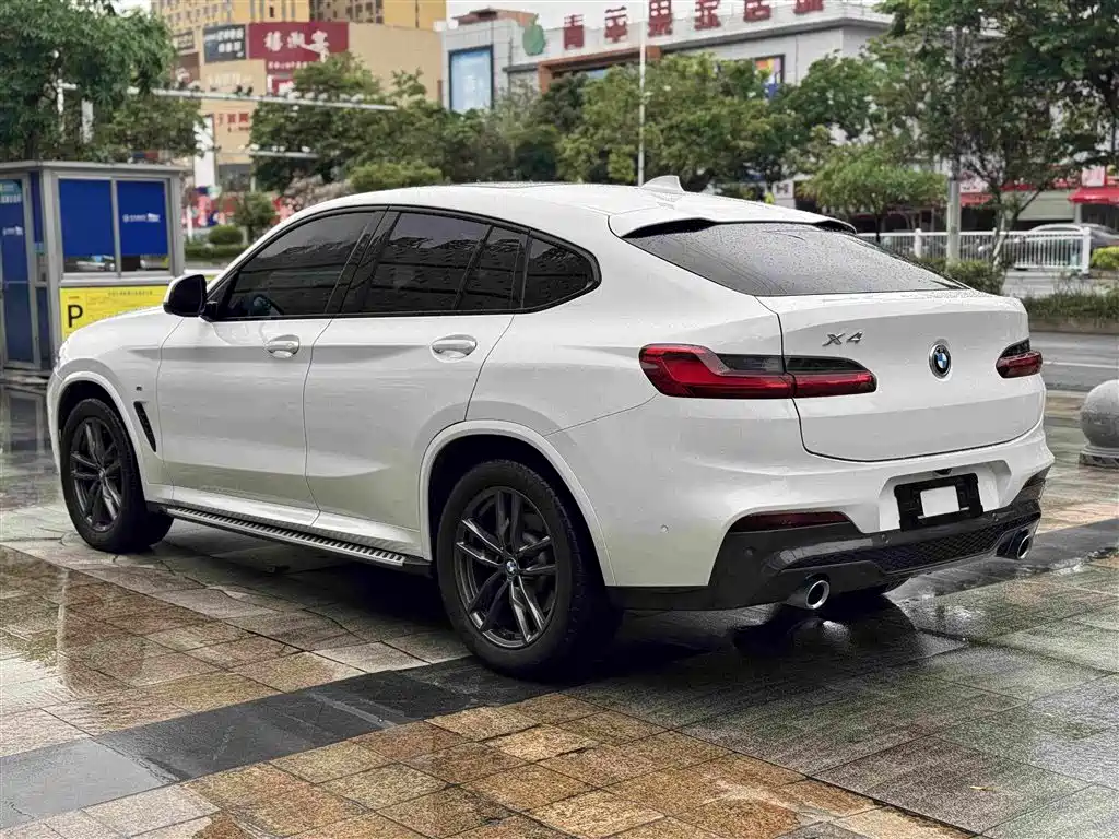 BMW X4 — фото 3