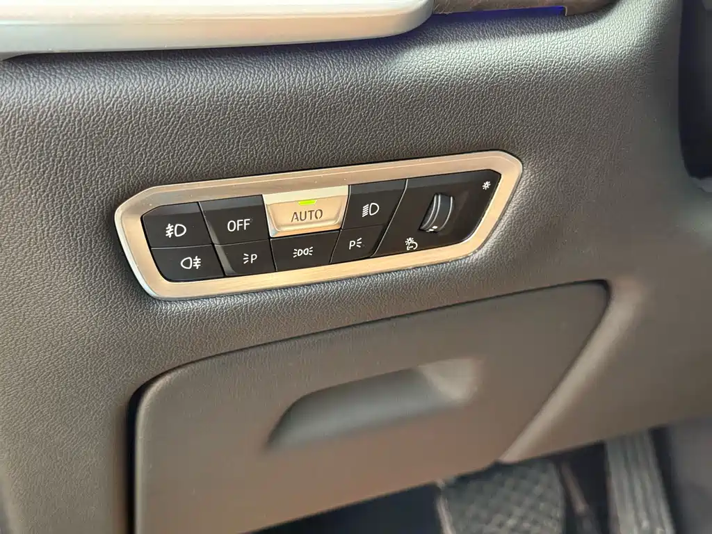 BMW X5 (Import) — фото 13