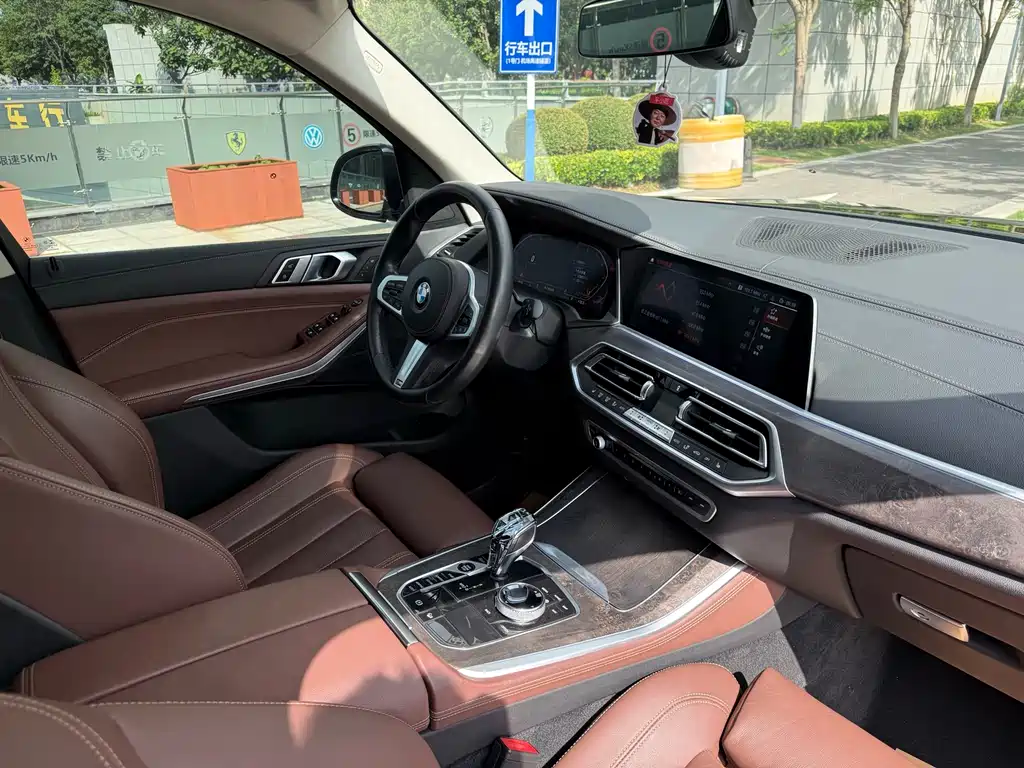 BMW X5 (Import) — фото 26
