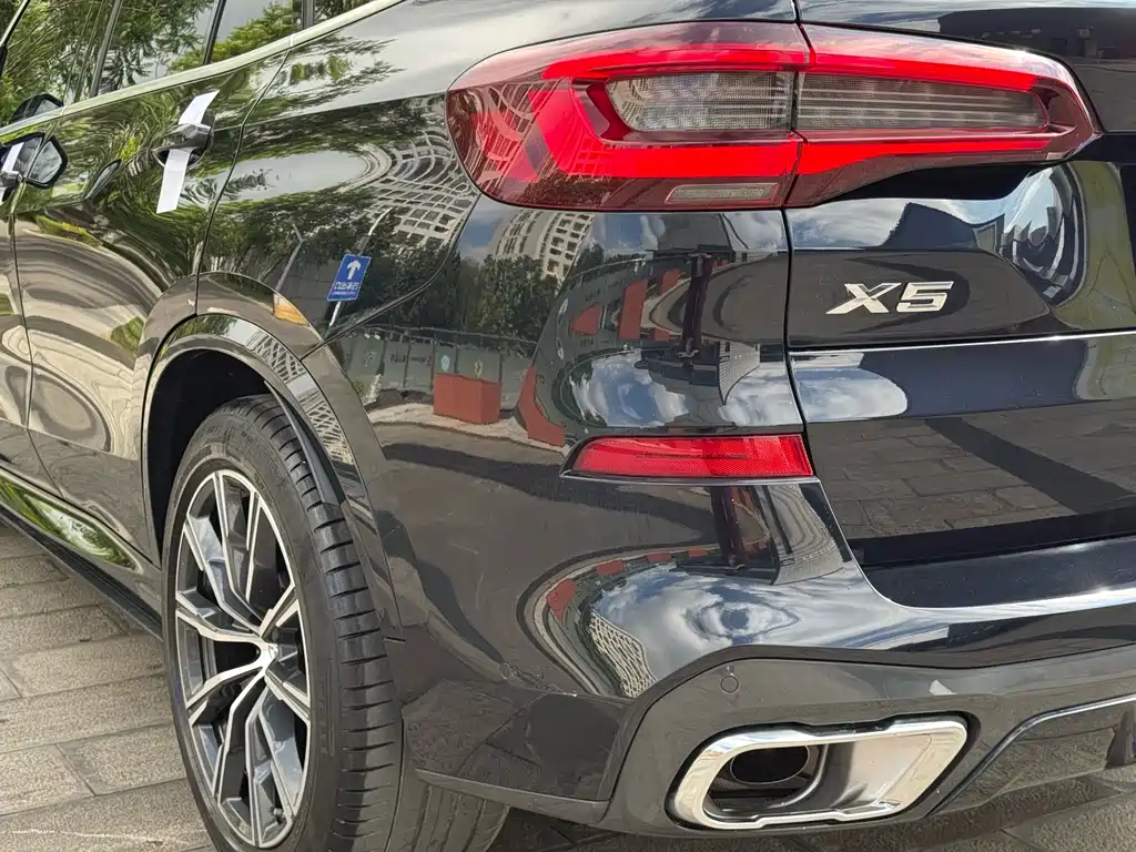 BMW X5 (Import) — фото 29