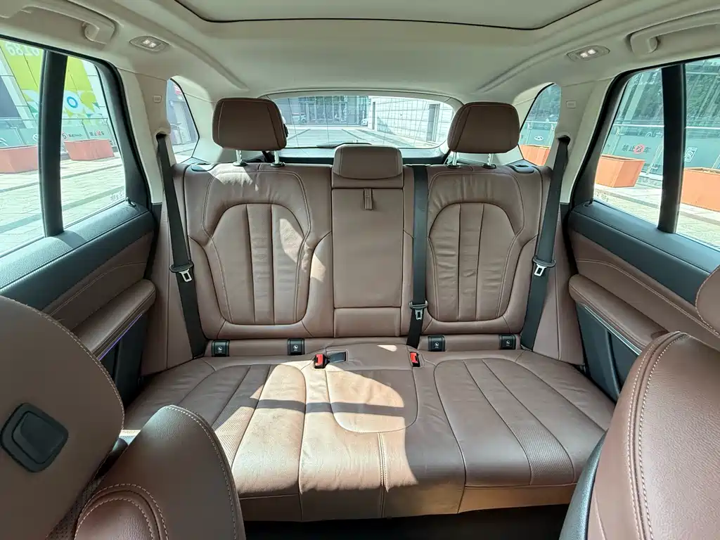 BMW X5 (Import) — фото 33