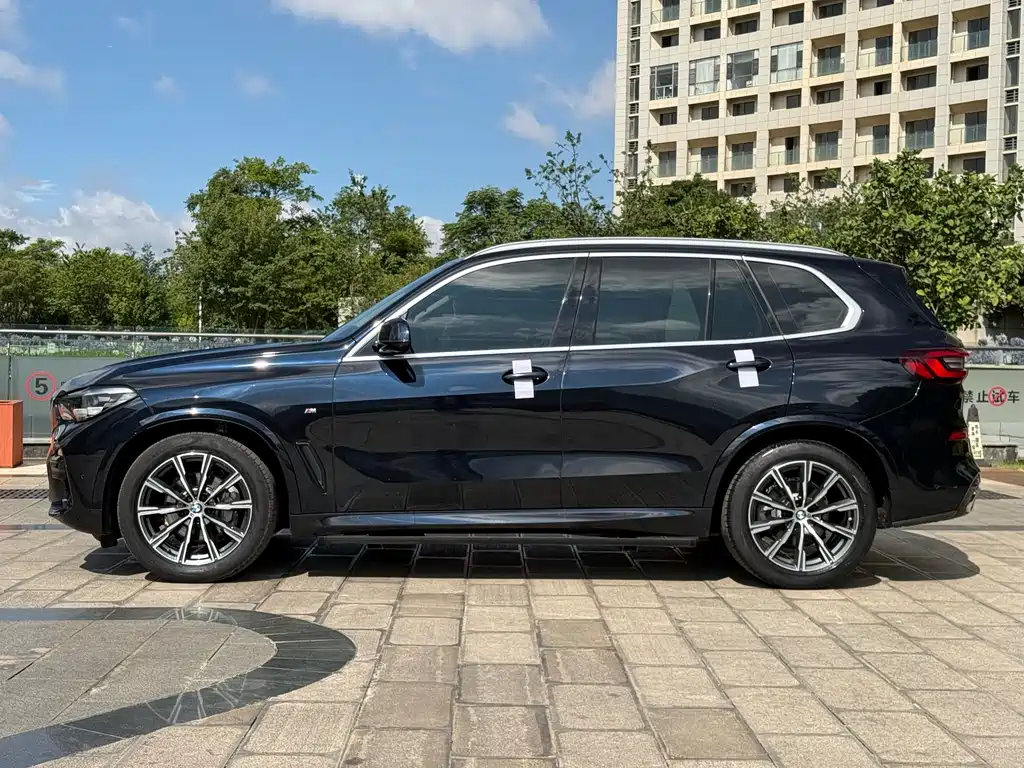 BMW X5 (Import) — фото 10