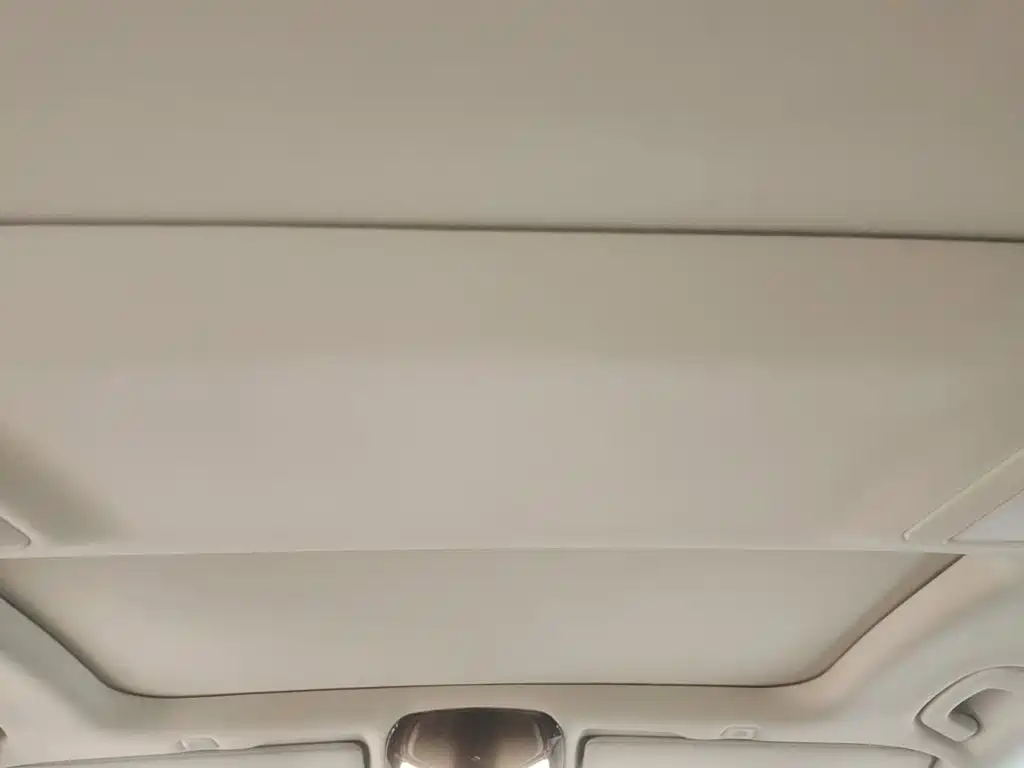 BMW 5 Series — фото 18