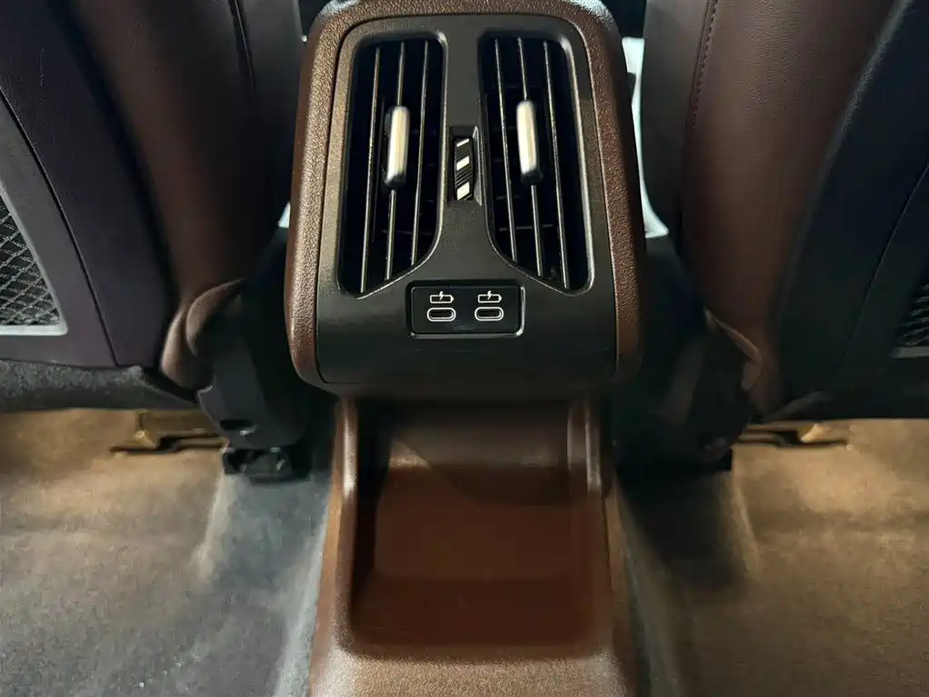 BMW X1 — фото 19