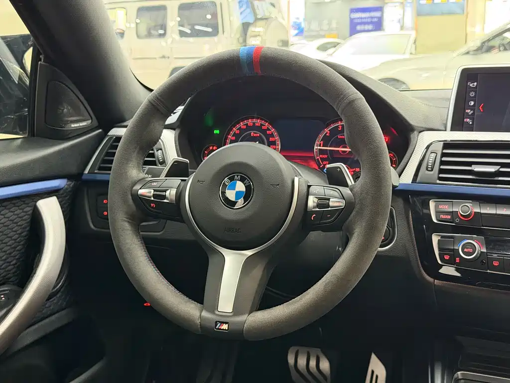 BMW 4 Series — фото 11