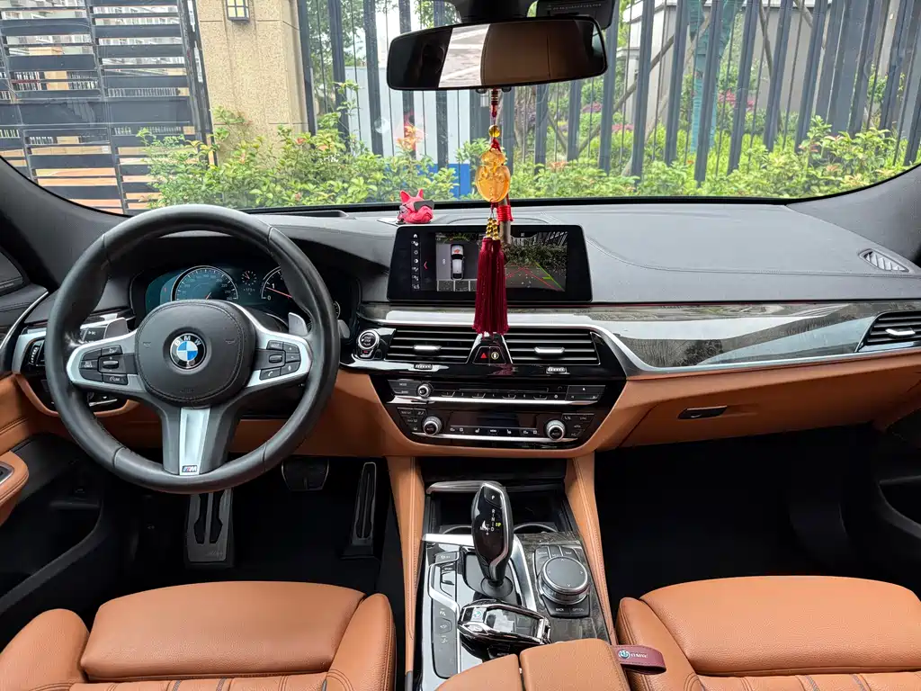 BMW 6 Series GT — фото 10