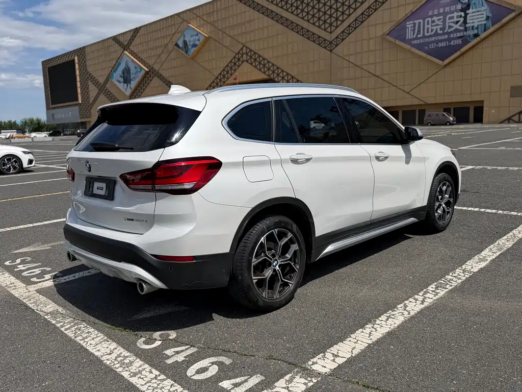 BMW X1 — фото 4