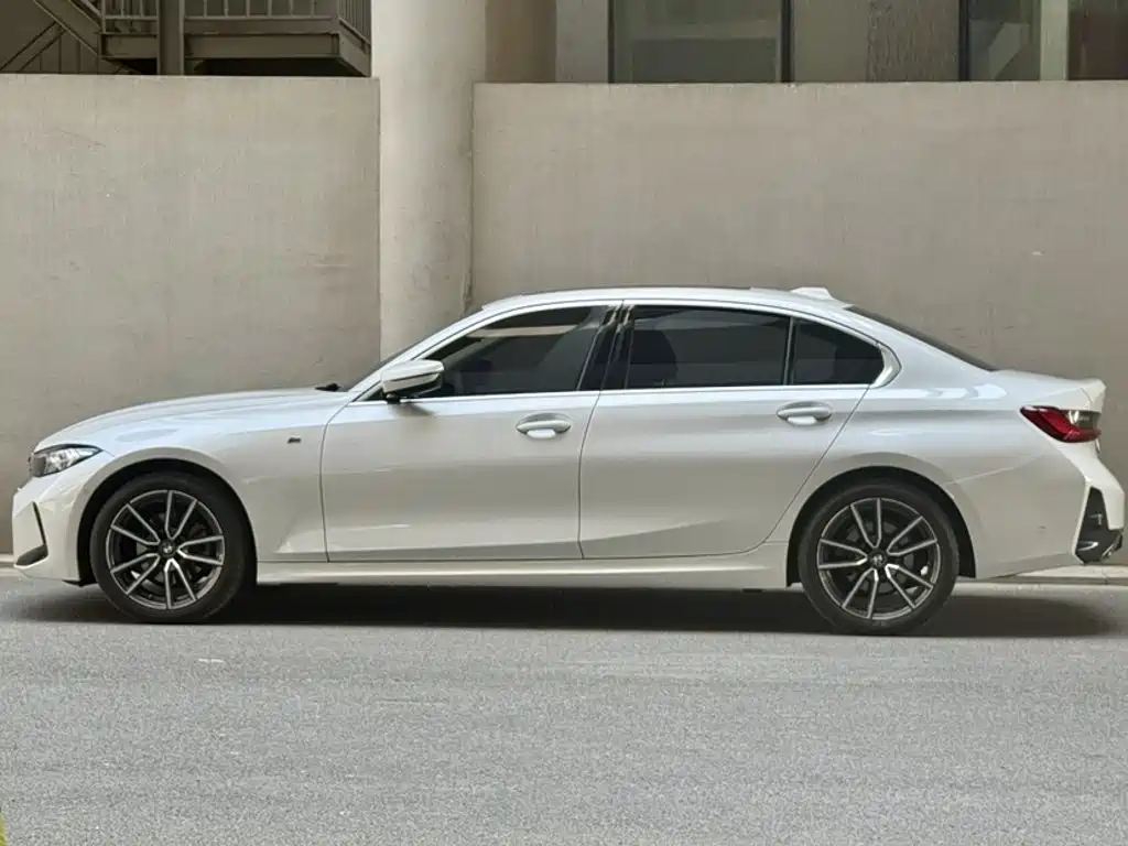 BMW 3 Series — фото 14