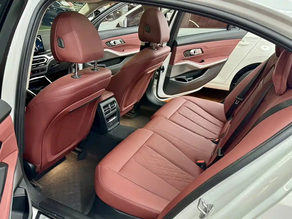 BMW 3 Series — фото 20