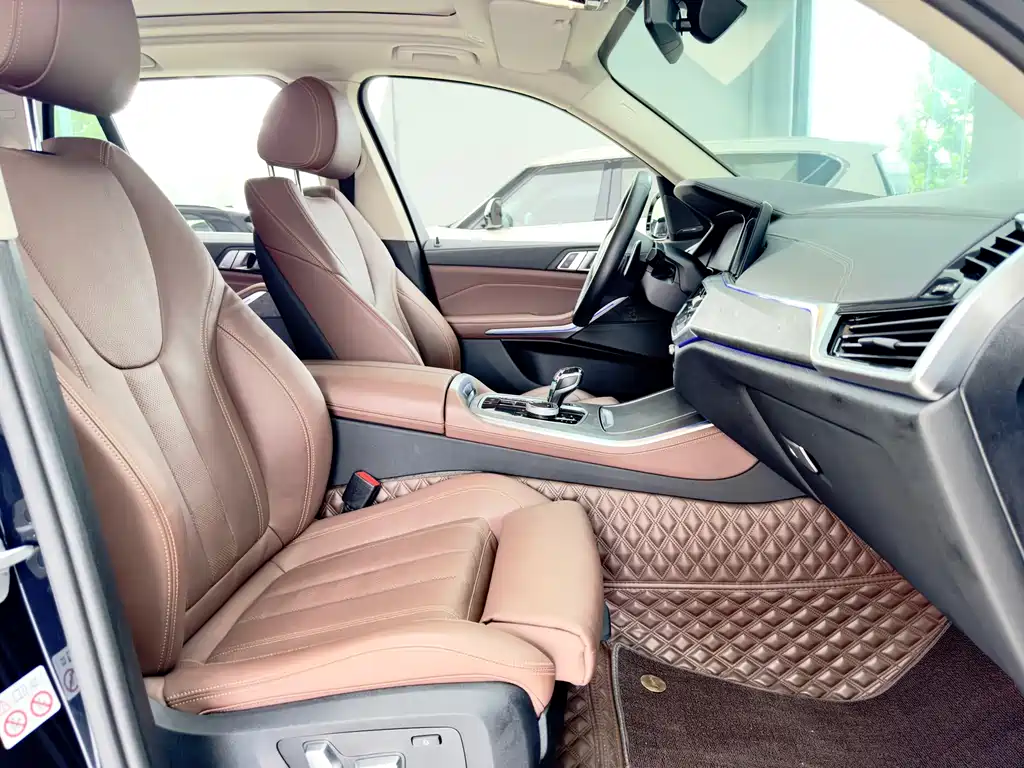 BMW X5 (Import) — фото 9