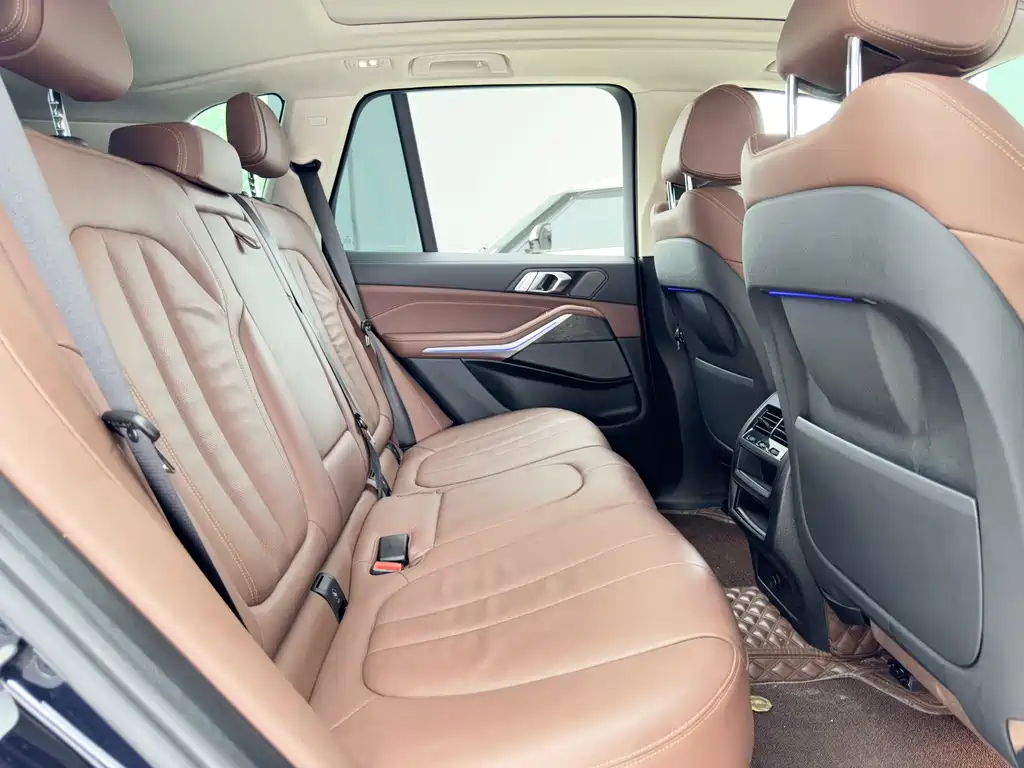 BMW X5 (Import) — фото 10