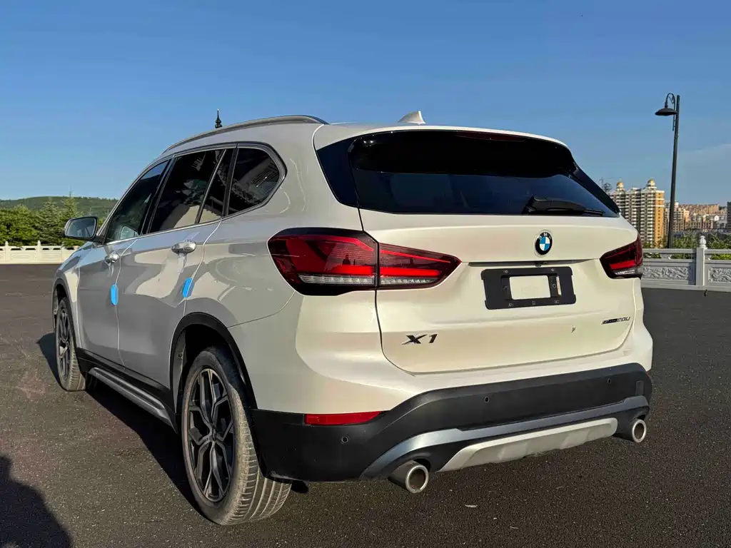 BMW X1 — фото 4
