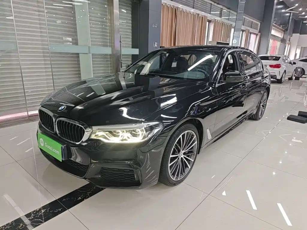 BMW 5 Series — фото 2