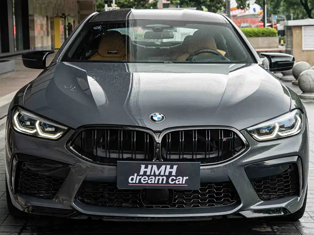 BMW M8 — фото 2