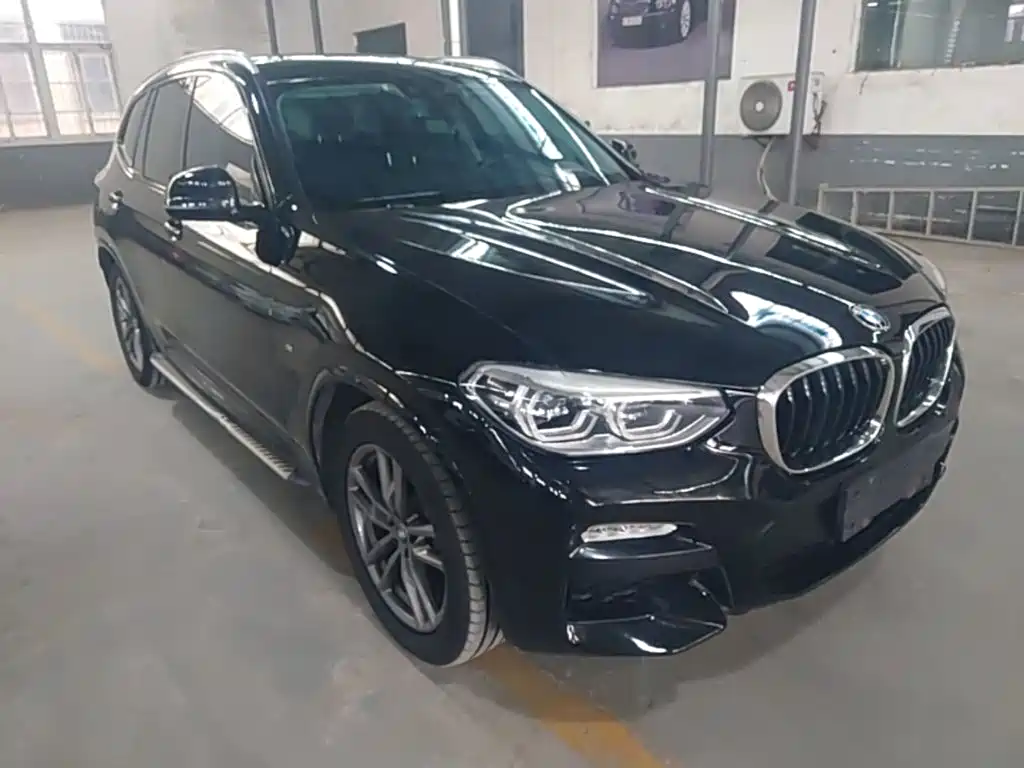BMW X3 — фото 22