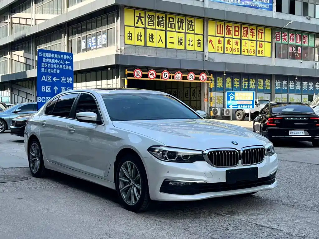 BMW 5 Series — фото 3