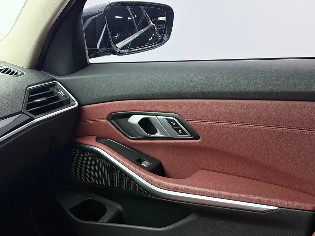BMW 3 Series — фото 11