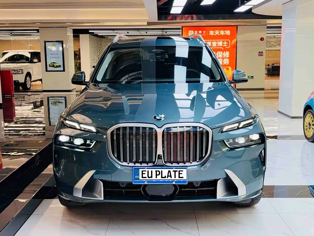 BMW X7 — фото 2