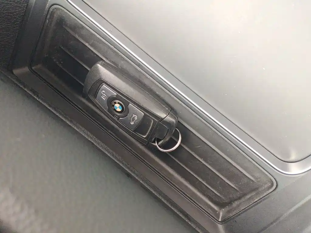 BMW 3 Series — фото 9