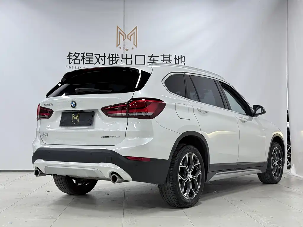 BMW X1 — фото 4