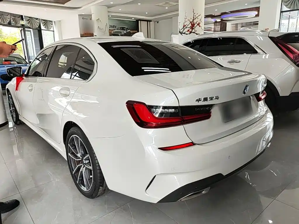 BMW 3 Series — фото 5