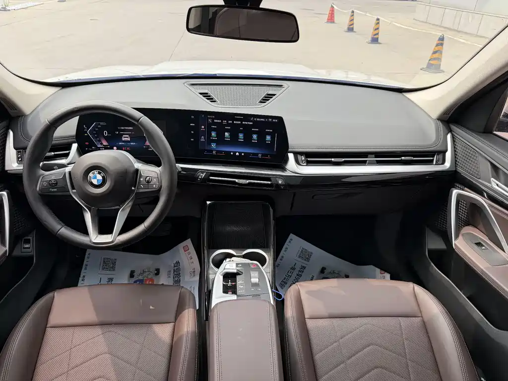 BMW X1 — фото 13