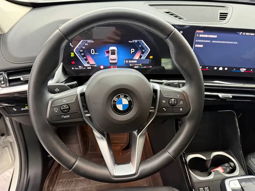 BMW X1 — фото 15