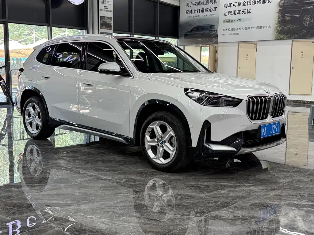 BMW X1 — фото 3